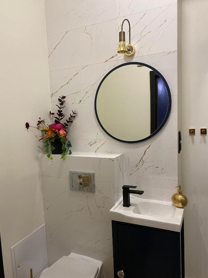 Przytulny I Nowoczesny Apartament Malgosi, 10 Min Pieszo Od Dworca I Galerii Katowice Eksteriør billede